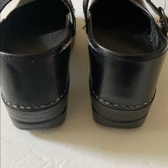 Dansko shoes - Picture 5 of 8